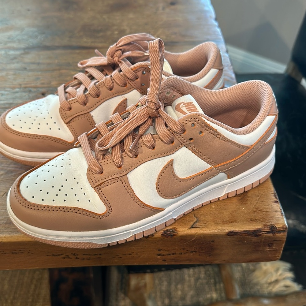 women’s Nike dunks